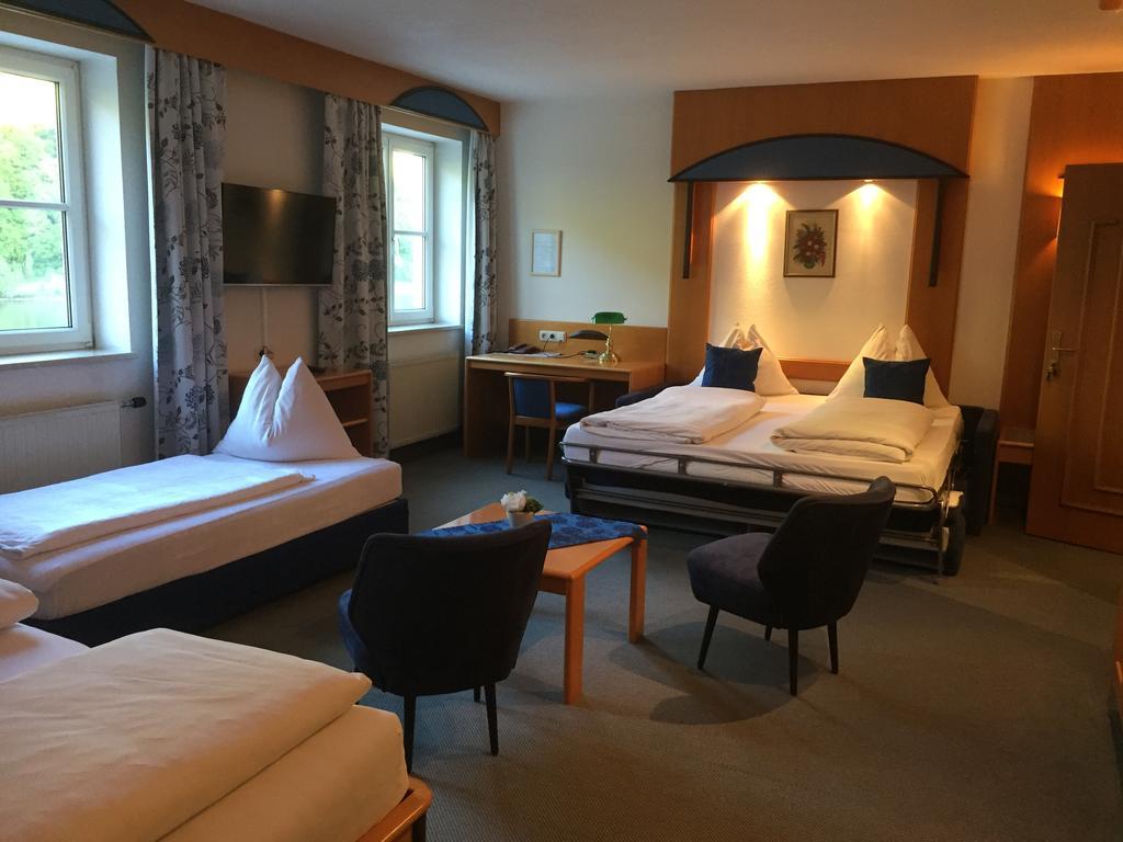 Hotel Goldenes Schiff Енгельхартсцелль-ан-дер-Донау Екстер'єр фото